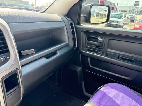 Used 2014 RAM 1500 Express AWD/4WD image 26