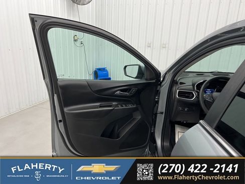 Used 2023 Chevrolet Equinox LT AWD/4WD image 7