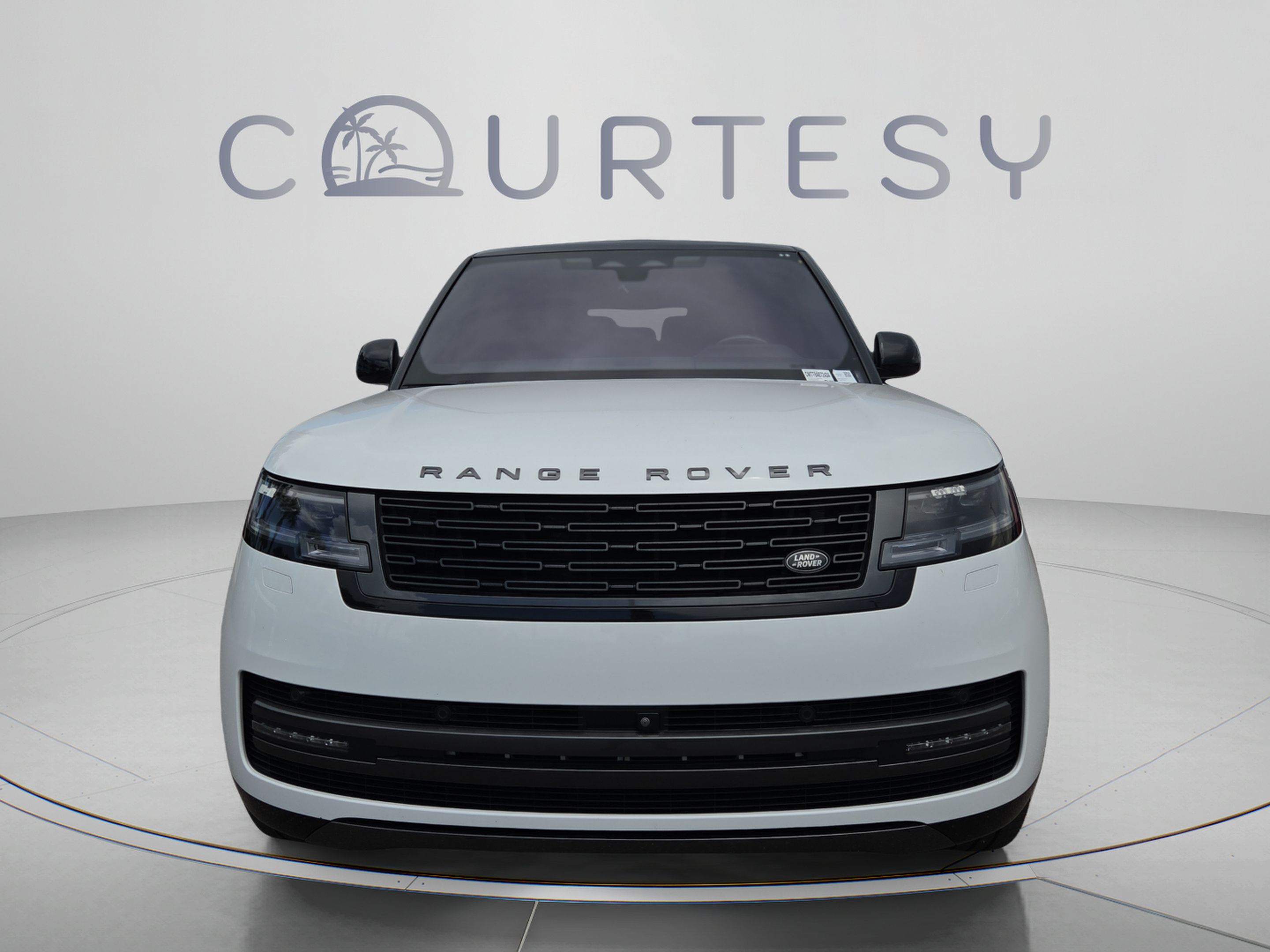 Used 2023 Land Rover Range Rover Long Wheelbase SE AWD/4WD image 8