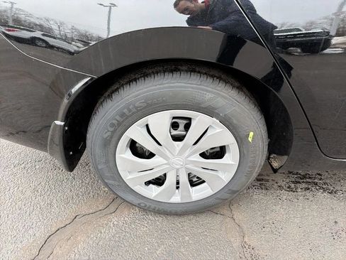 Used 2025 Nissan Versa S w/ Trunk Package FWD image 10