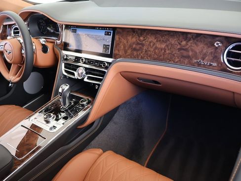 New 2026 Bentley Flying Spur Plug-In Hybrid AWD/4WD image 2