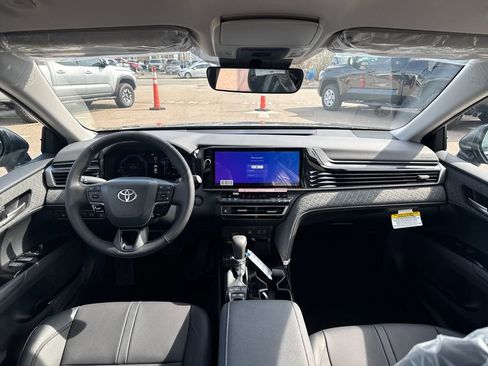 New 2026 Toyota Camry XLE AWD/4WD image 10