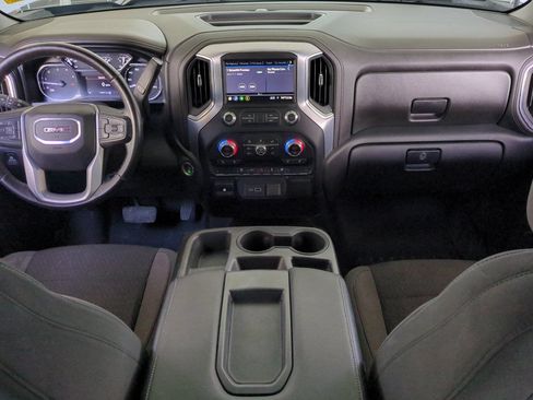 Used 2021 GMC Sierra 2500 SLE w/ SLE Value Package; AWD/4WD image 14