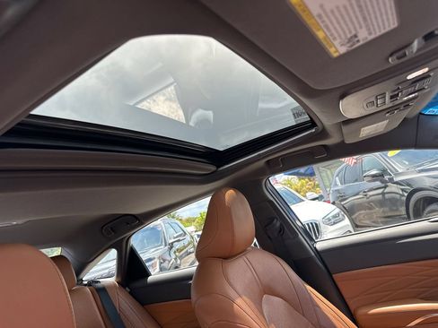 Used 2021 Toyota Avalon Limited w/ Advanced Safety Package FWD image 31