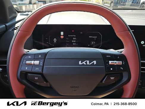 New 2026 Kia Sportage SX Prestige AWD/4WD image 18