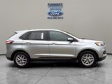 Used 2023 Ford Edge SEL image 4