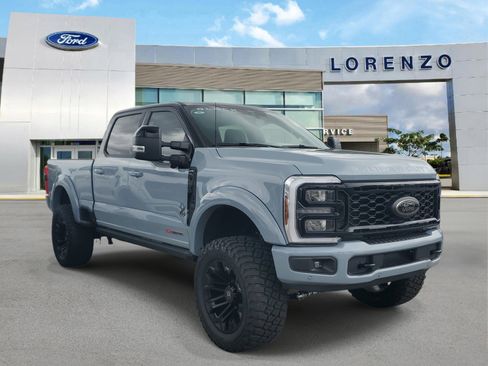 New 2026 Ford F250 Lariat w/ Black Appearance Package AWD/4WD image 3