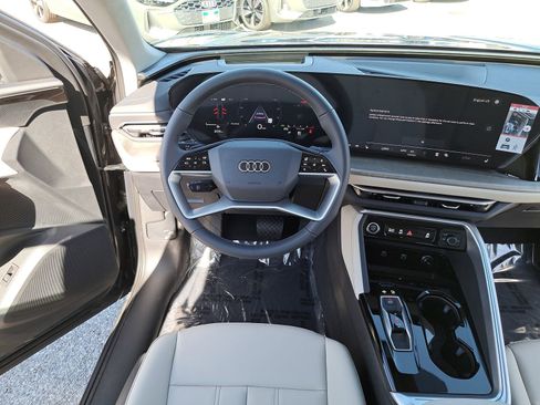New 2025 Audi Q5 Premium Plus image 16