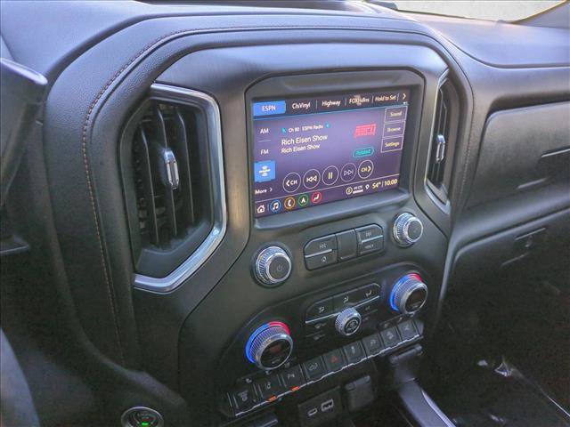 Used 2022 GMC Sierra 2500 AT4 w/ AT4 Premium Plus Package AWD/4WD image 14