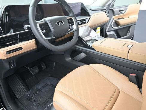 New 2026 INFINITI QX80 Luxe w/ Cargo Package image 13