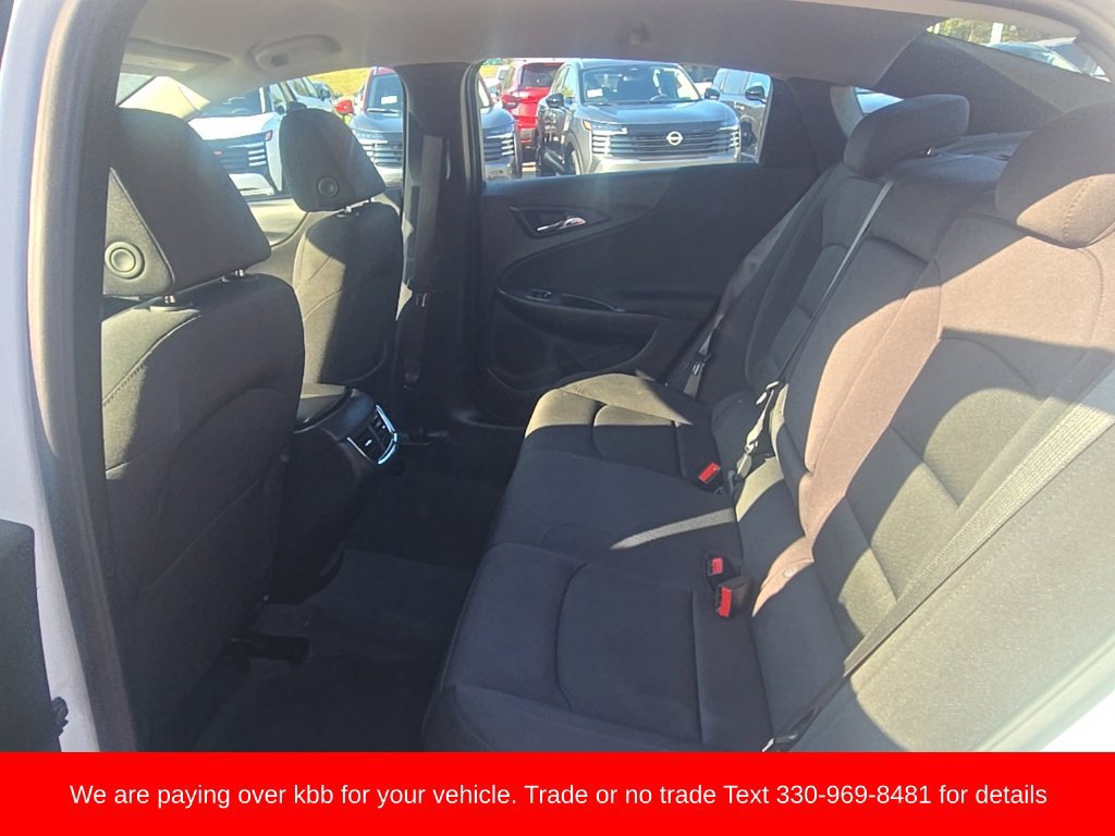 Used 2024 Chevrolet Malibu LT FWD image 25