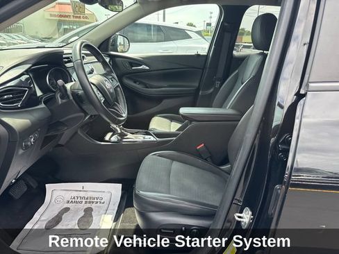 Used 2022 Buick Encore GX Preferred w/ Cold Weather Comfort Package AWD/4WD image 11