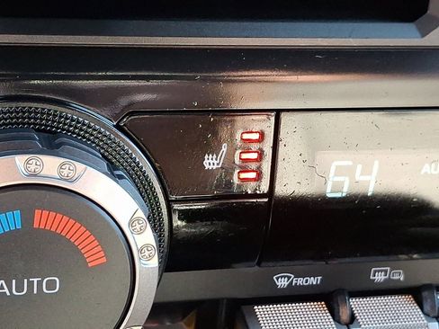 Used 2025 Toyota Tacoma TRD Off-Road image 24