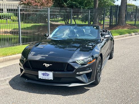 Used 2019 Ford Mustang GT Premium w/ Equipment Group 401A RWD image 23