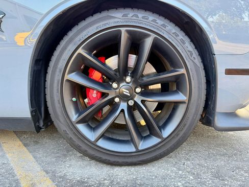 Used 2022 Dodge Challenger R/T w/ Plus Package image 38