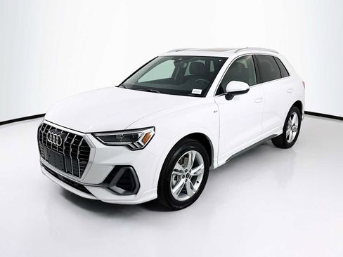 Used 2024 Audi Q3 2.0T Premium AWD/4WD image 1