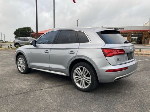 Used 2018 Audi Q5 2.0T Premium Plus w/ Premium Plus Package AWD/4WD image 7