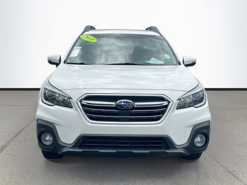 Used 2018 Subaru Outback 2.5i Limited AWD/4WD image 2