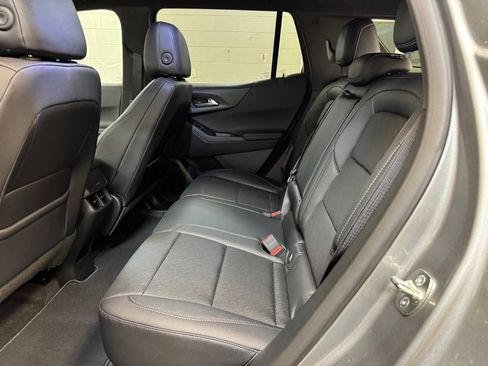 New 2026 Chevrolet Equinox LT w/ Convenience Package II image 17