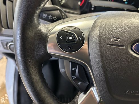 Used 2016 Ford Transit 150 XLT image 19