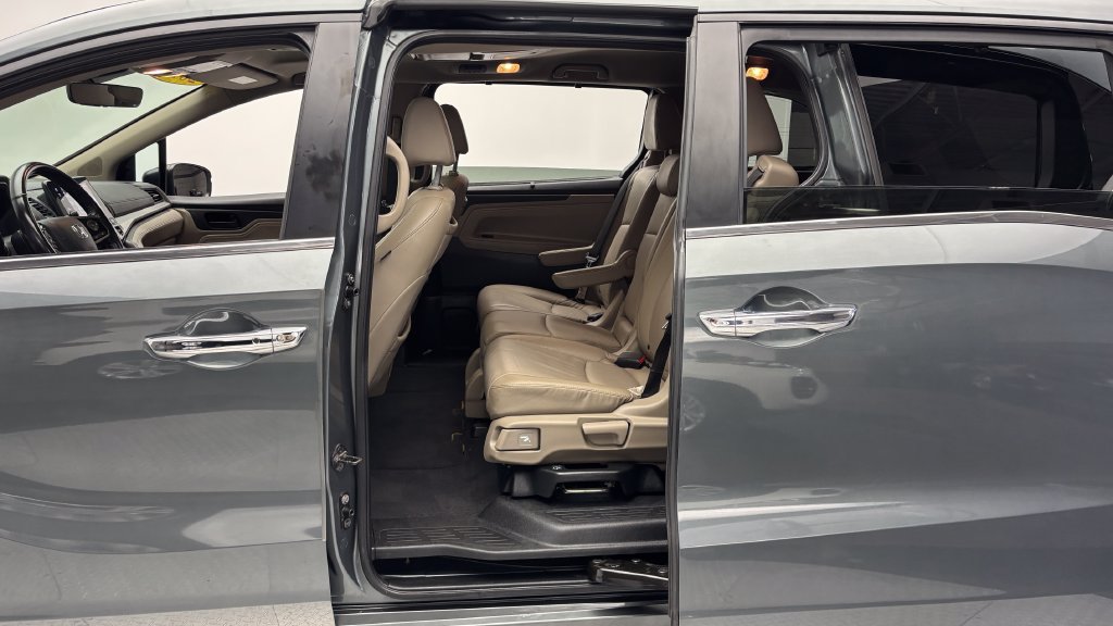 Used 2019 Honda Odyssey Touring image 29