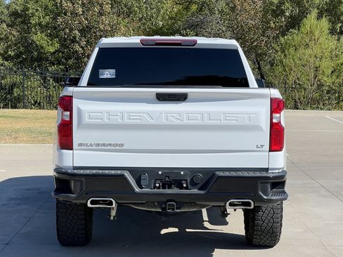 Used 2024 Chevrolet Silverado 1500 LT Trail Boss w/ Protection Package AWD/4WD image 4