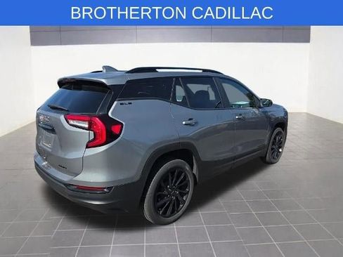 Used 2023 GMC Terrain SLE w/ Driver Convenience Package AWD/4WD image 7