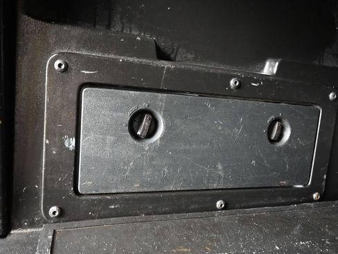 Used 2017 Toyota Tacoma TRD Sport image 45