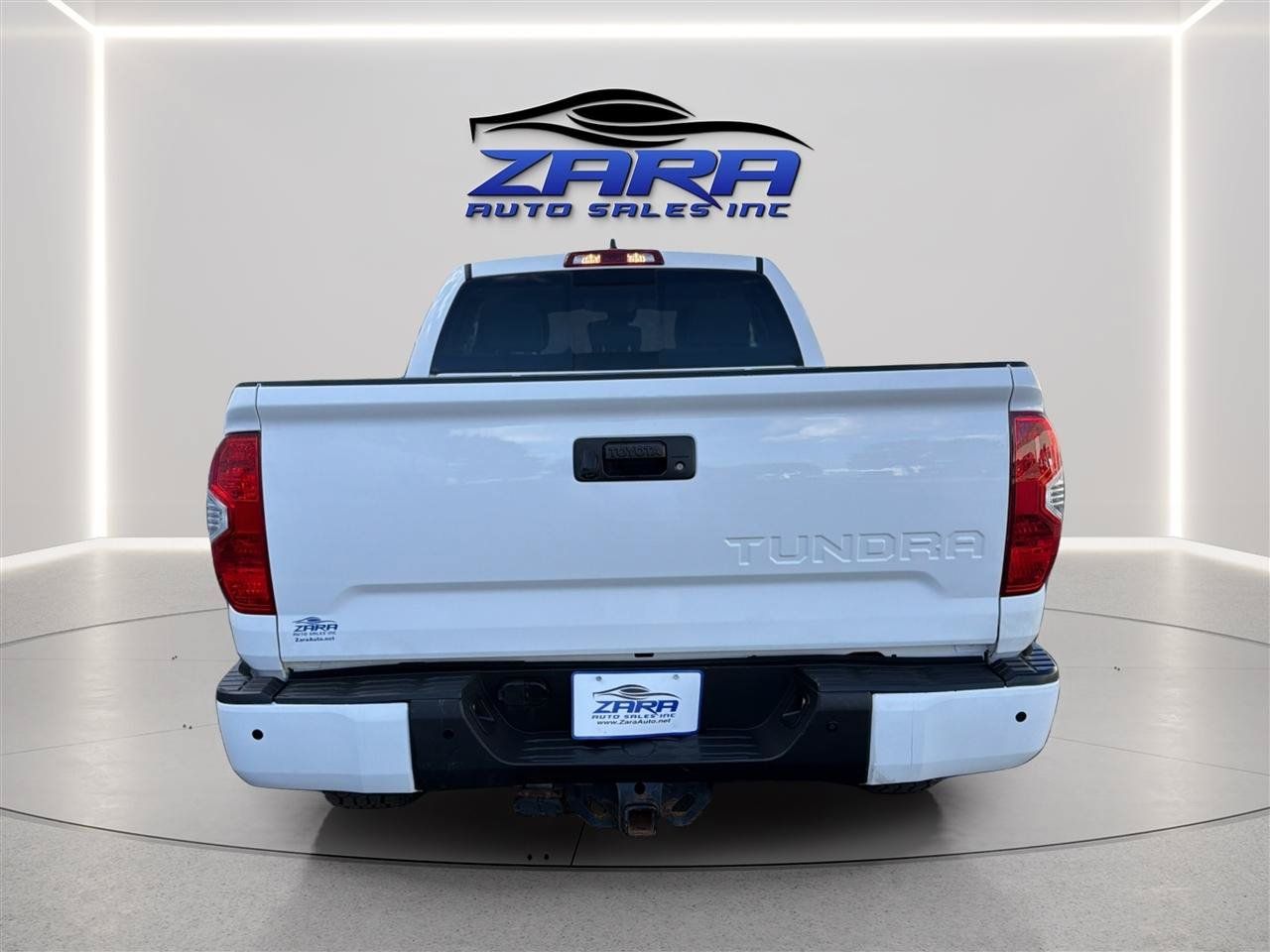 Used 2021 Toyota Tundra Limited w/ Limited Premium Package AWD/4WD image 6