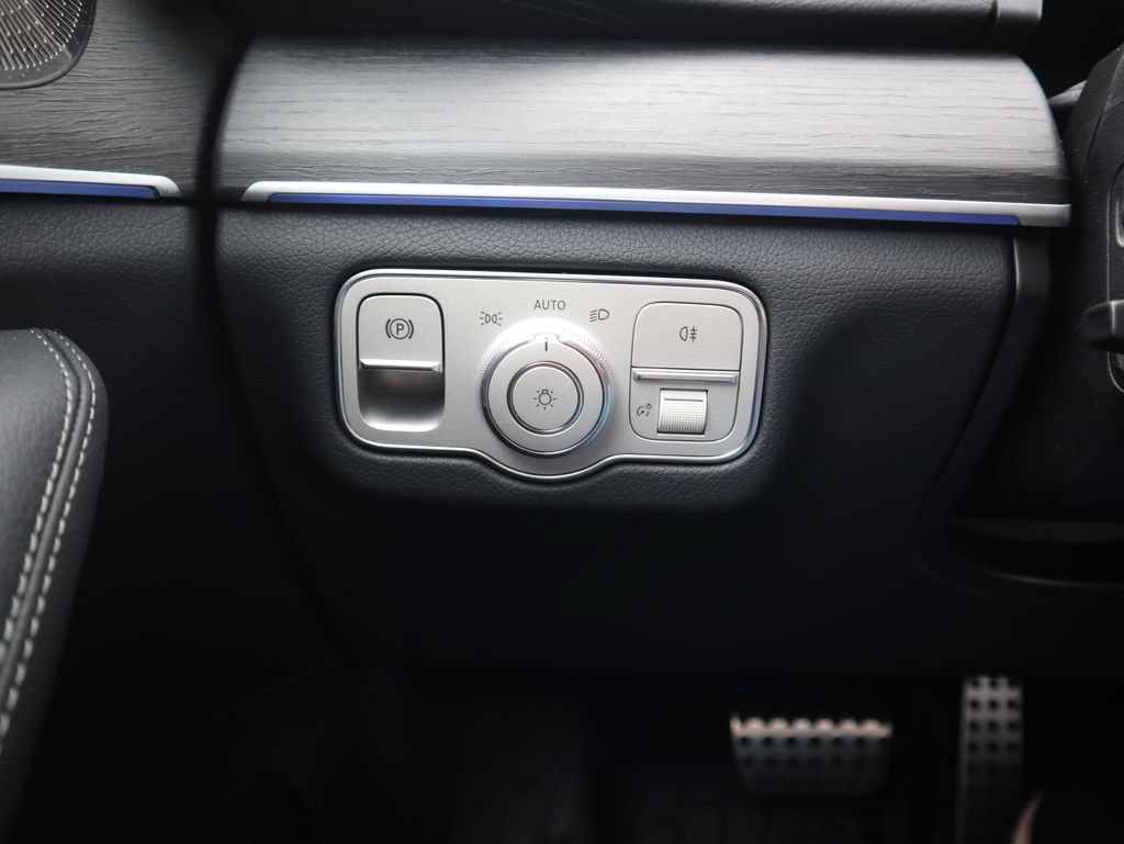 New 2025 Mercedes-Benz GLS 580 4MATIC image 24