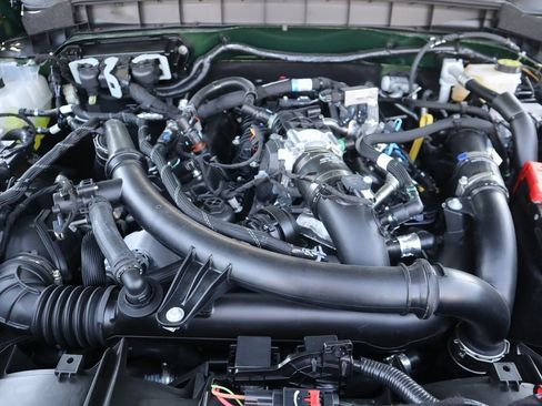 New 2025 Ford Bronco Badlands image 21