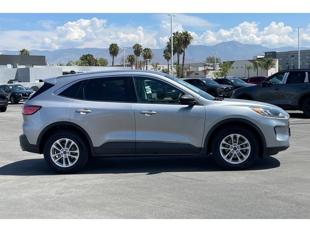 Used 2022 Ford Escape SE AWD/4WD image 8