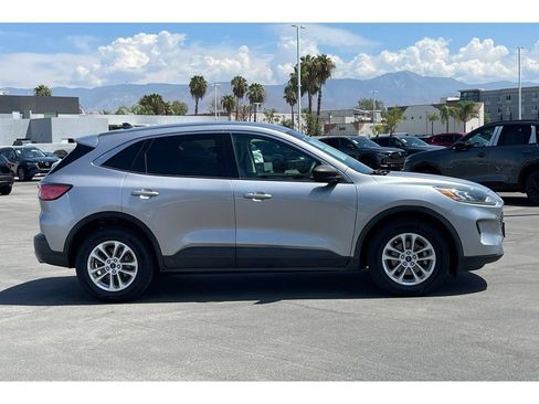 Used 2022 Ford Escape SE AWD/4WD image 8
