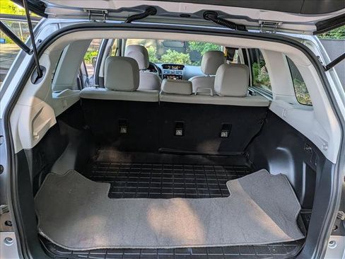 Used 2017 Subaru Forester 2.5i Limited AWD/4WD image 19