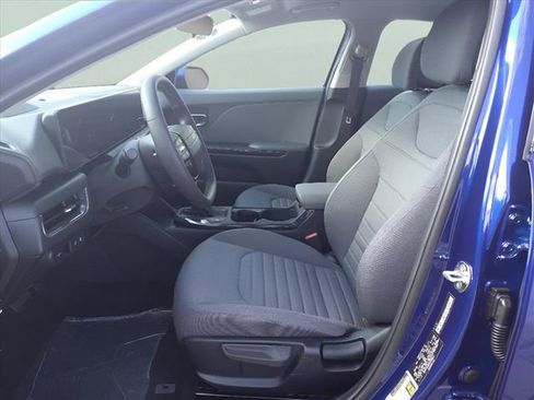 New 2025 Kia K4 EX FWD image 16