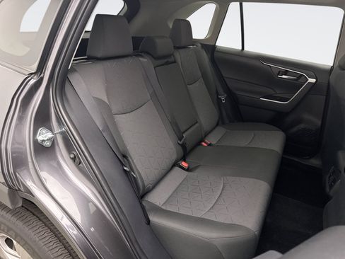 Used 2025 Toyota RAV4 XLE w/ Convenience Package AWD/4WD image 19