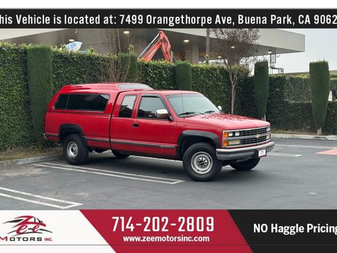 Used 1989 Chevrolet Silverado 3500 4x4 Extended Cab image 2