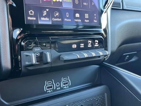 New 2025 RAM 2500 Laramie w/ Night Edition image 18