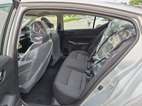 New 2026 Nissan Altima 2.5 SV AWD/4WD image 9
