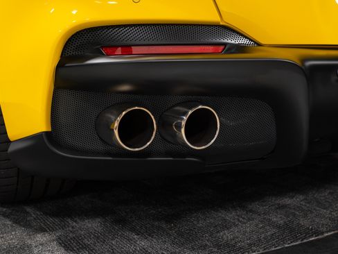 Used 2023 Ferrari Portofino M RWD image 31