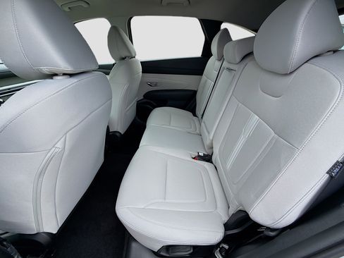 New 2026 Hyundai Tucson SEL image 18