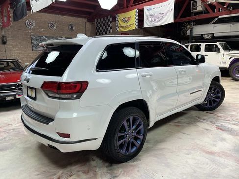 Used 2018 Jeep Grand Cherokee High Altitude AWD/4WD image 2