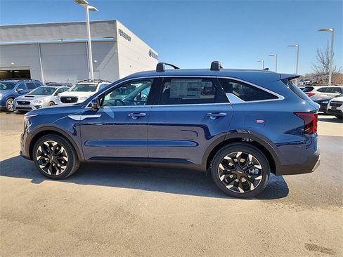 New 2025 Kia Sorento SX image 7