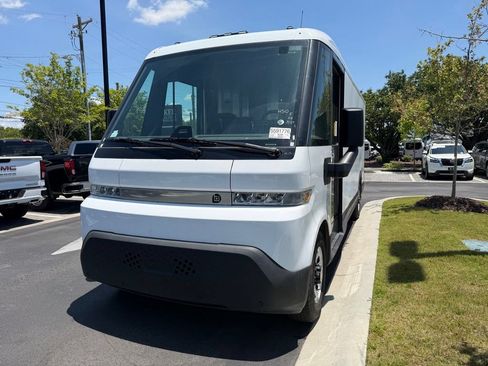 Used 2024 Chevrolet Brightdrop 600 w/ Commercial Equipment Package AWD/4WD image 5