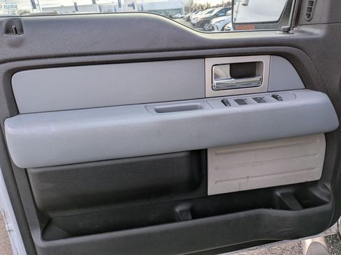 Used 2011 Ford F150 XLT w/ XLT Convenience Pkg image 14