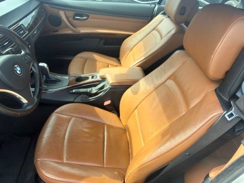 Used 2011 BMW 328i Convertible RWD image 8