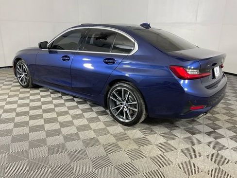 Used 2020 BMW 330i xDrive Sedan w/ Premium Package image 4