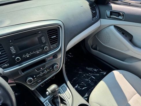 Used 2014 Kia Optima LX FWD image 21
