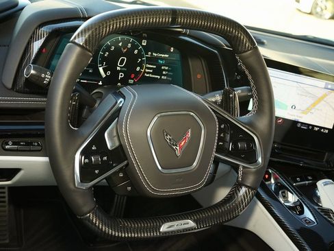 Used 2023 Chevrolet Corvette Z06 w/ Z07 Performance Package image 6