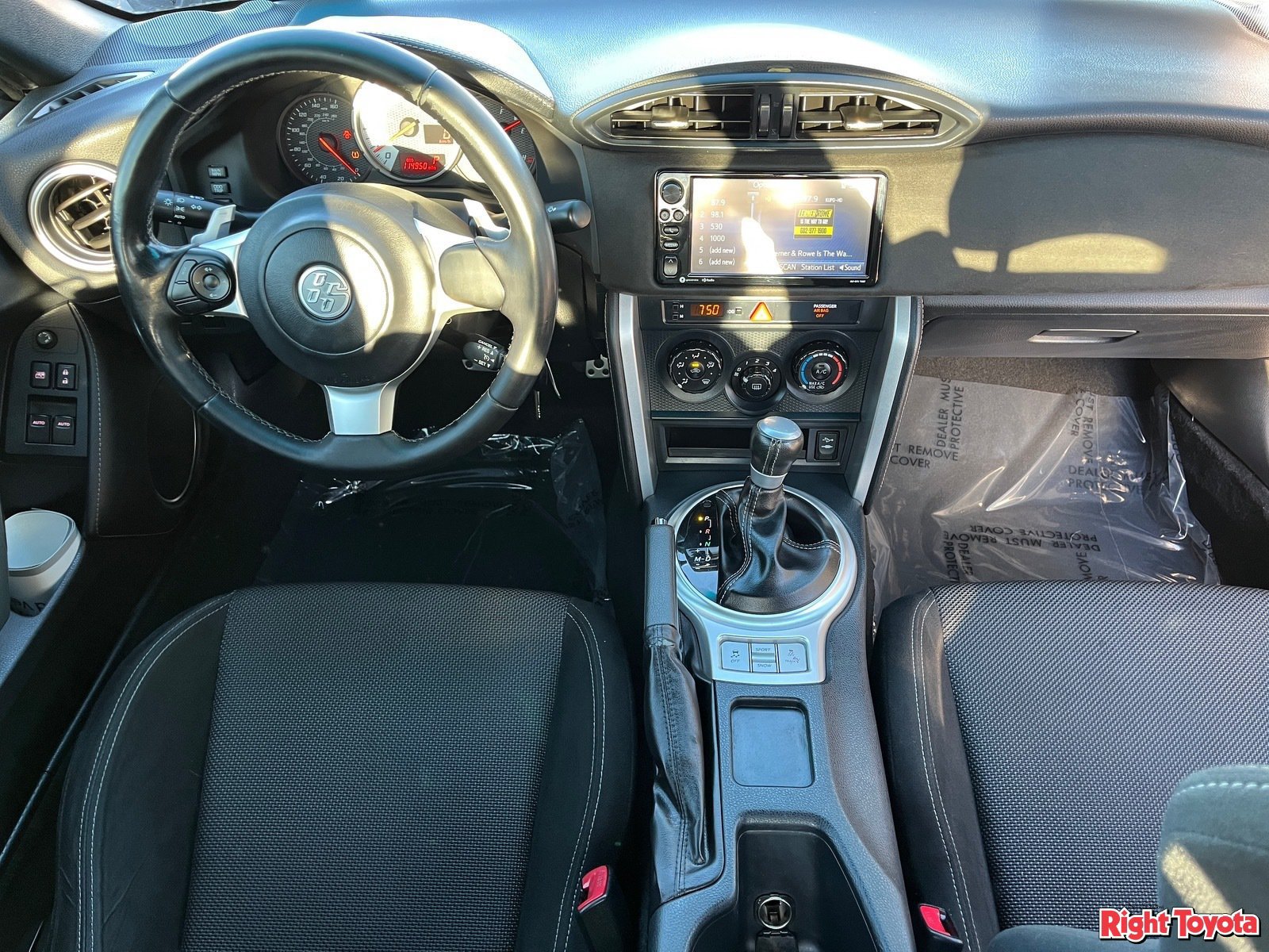 Certified 2017 Toyota 86 RWD image 16